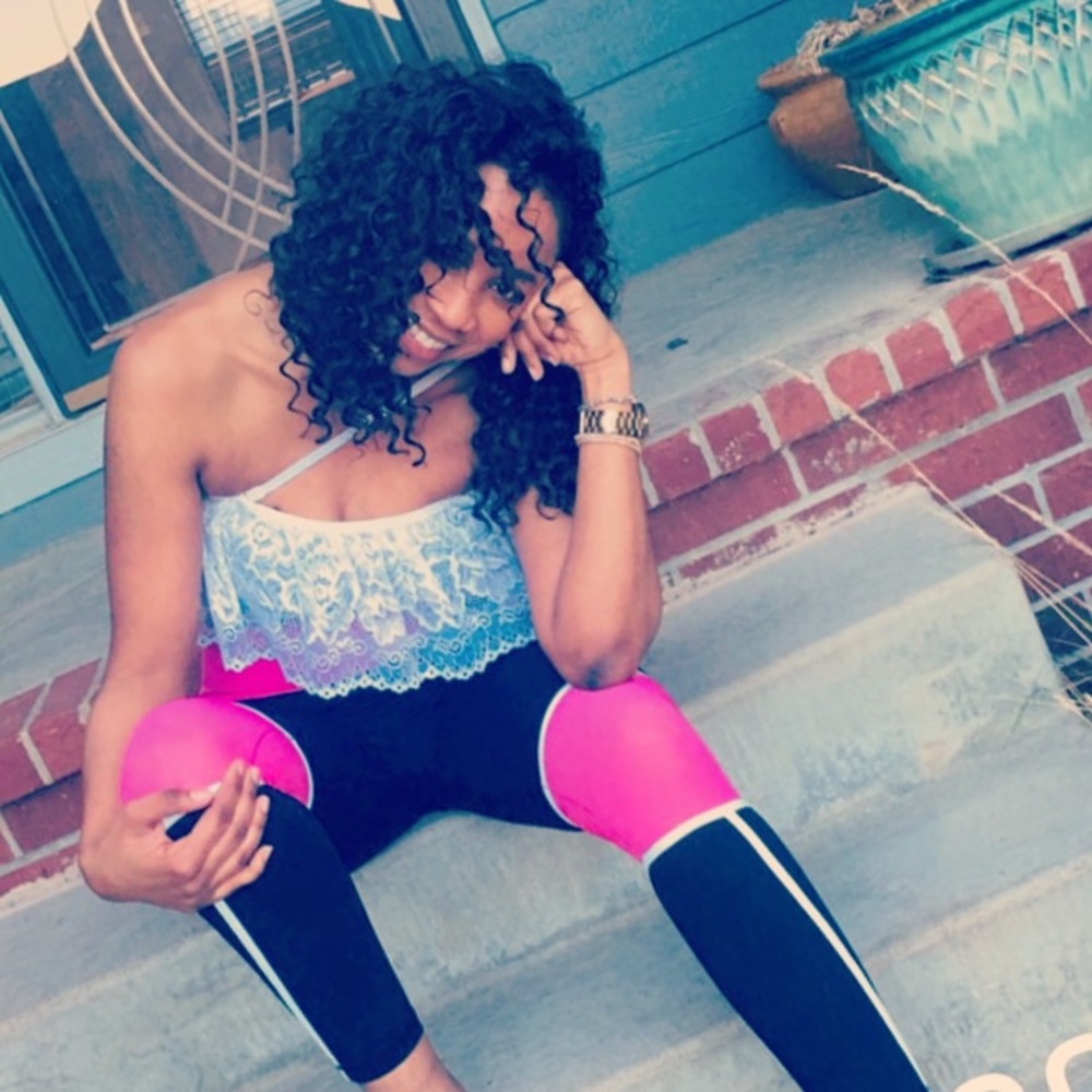 Stylish, high waisted , comfortable leggings.